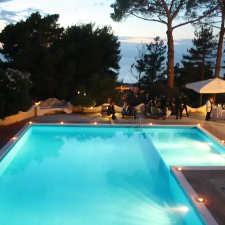 Hotel Garden Riviera 4*