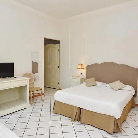 Garden Riviera 4* サンタ・マリア・ディ・カステッラバーテ