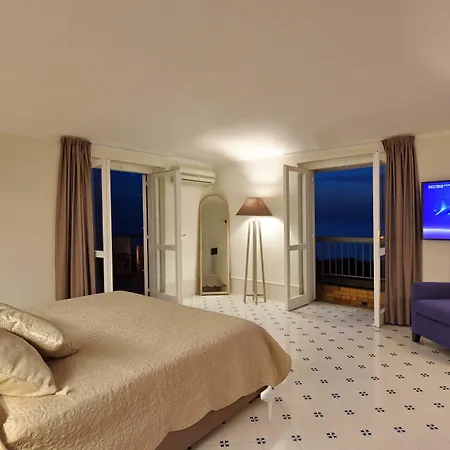 Garden Riviera ホテル