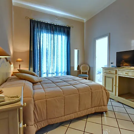 Garden Riviera ホテル 4*