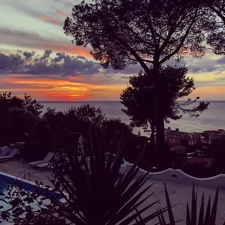 Garden Riviera サンタ・マリア・ディ・カステッラバーテ